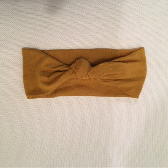 Brand new handmade Knotted mustard headband NB - Picture 1 of 2